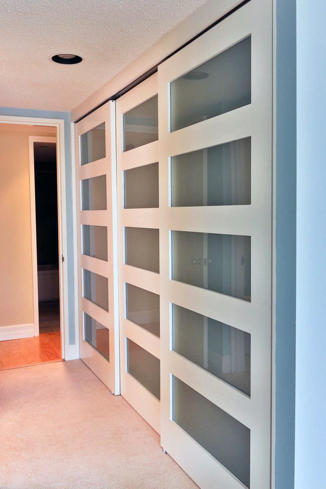 5 Lite Glass Bypass Door - DALMATIAN DOORS™ and Woodworking